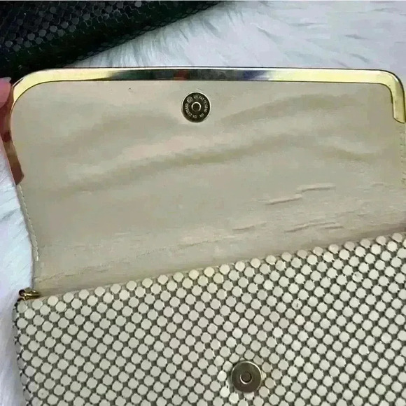 Vintage Enamel Pailette Metal Clutch Purses Bundle of 2 - Picture 4 of 16